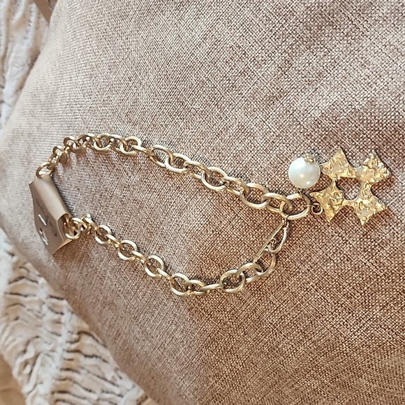 CRAVE Gold & Faux Pearl Heart Cross Necklace and Bracelet Set - Picture 2 of 9